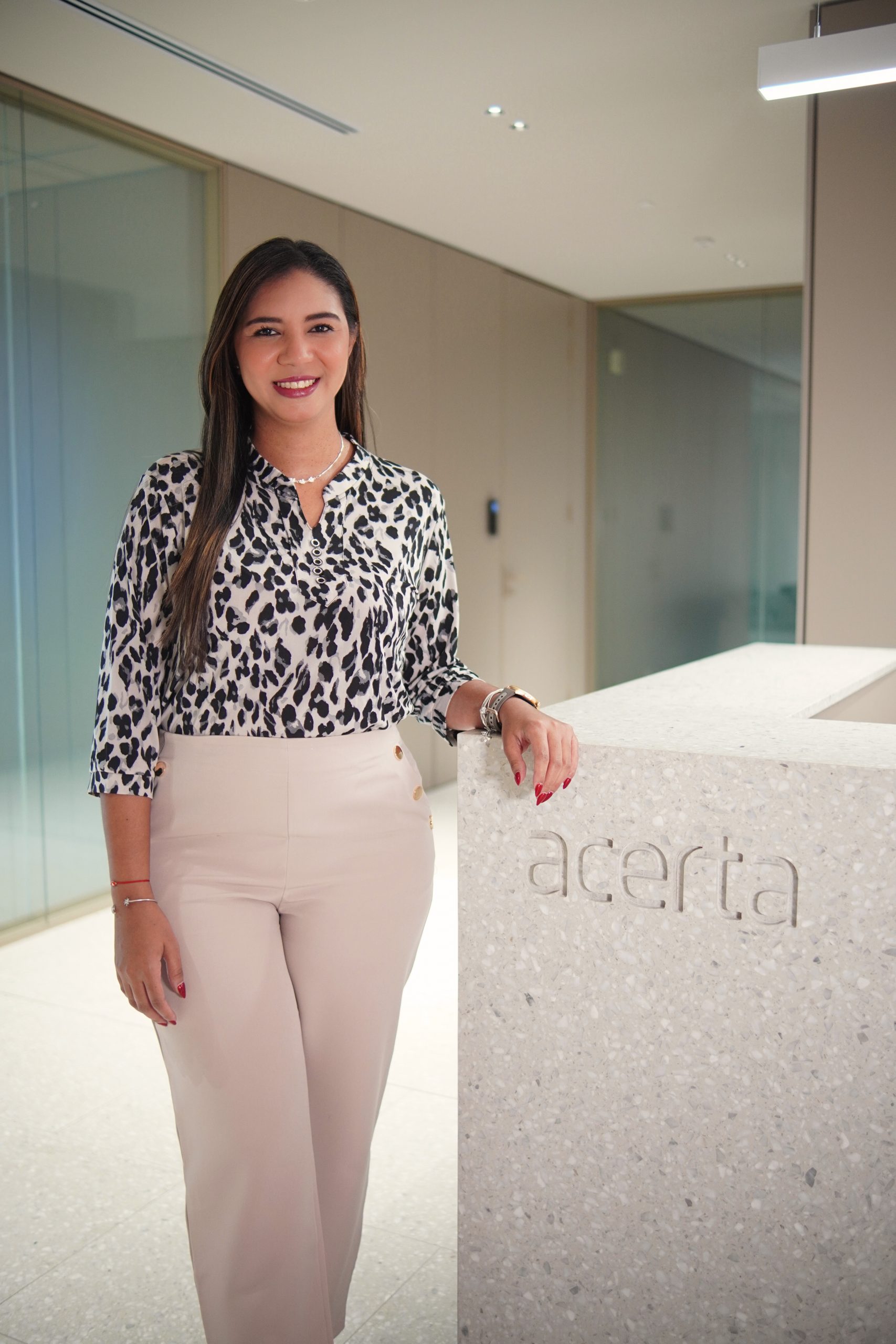 Isabel Pinzón - Editada